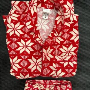 Hanna Andersson Red and White Snowflake Pajama Set